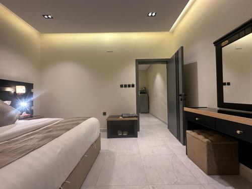 Golden Galaxies Serviced Apartments – Al Bahah, MO