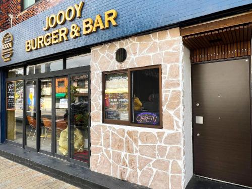 ゲストハウス JOOOY Hotel 奄美, Amami