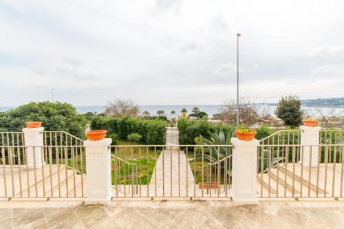 Villa Nice Sea View - Happy Rentals