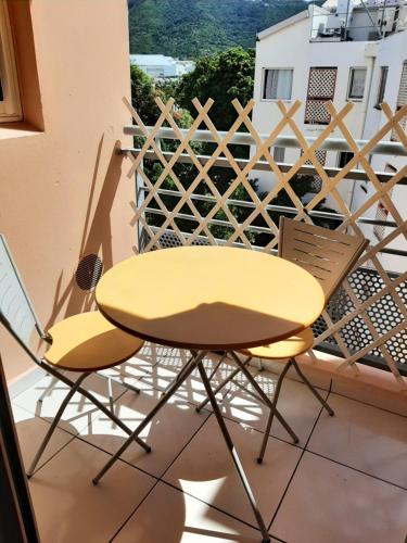 Studio le clos Saint Charles saint denis centre - Location saisonnière - Saint-Denis