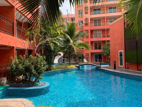 Seven seas resort (Pattaya) - 수영장