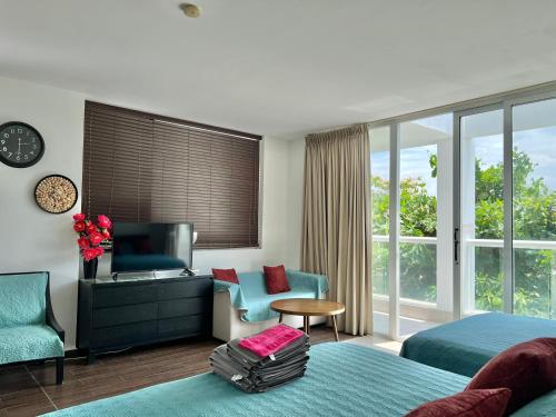 المرافق, Town Center Paradise in Playa Blanca in ريو هاتو