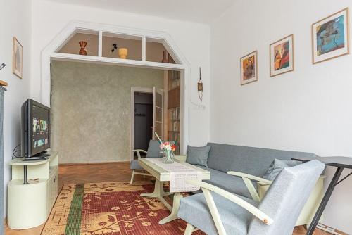 Centrally Located Vintage Flat, Sofia (Foto 2)