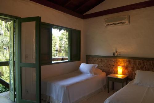 2 twin beds