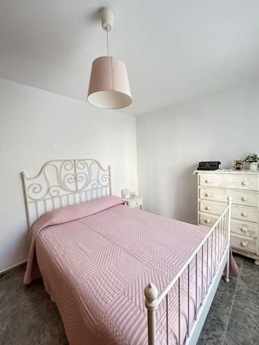 Fuengirola 3 Bedroom and Free Parking - 600m from the Beach