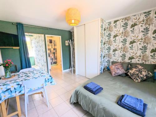 Studio Silhem - Location saisonnière - Saint-Germain-les-Belles