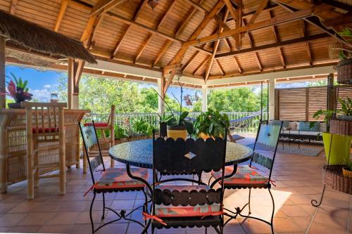 Villa Ladouchka in Goyave