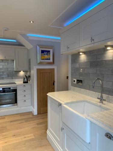 Bagpipers Luxury Hideaway Glencoe Ballachulish Highlands Near Fort William in Ballachulish