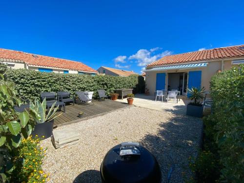 maison vue sur mer dans les dunes avec acces direct aux plages