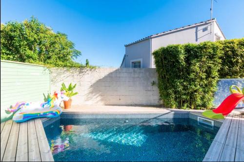 Maison familiale avec piscine