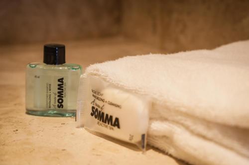 Photo - One Queretaro Plaza Galerias