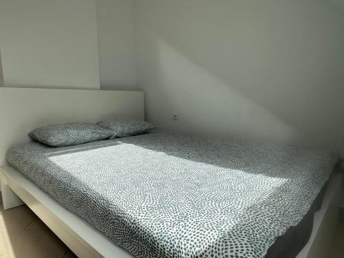 1 double bed