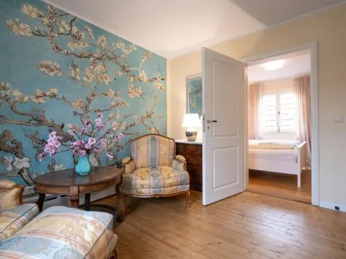 REFUGIUM Theresienstraße 19 - Chambre van Gogh in Rhodt unter Rietburg, Deutschland