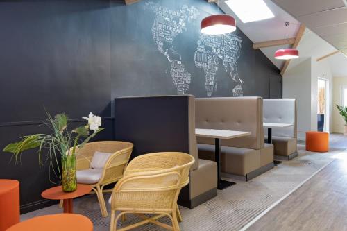 酒吧/高級酒吧, ibis Styles Aubagne Gemenos in 熱芒奧