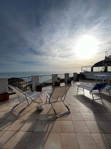 Apartment with Terrace image 3