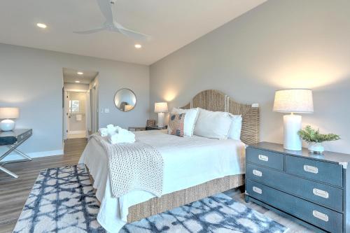 South Beach Club 1923 South Beach Club 1923