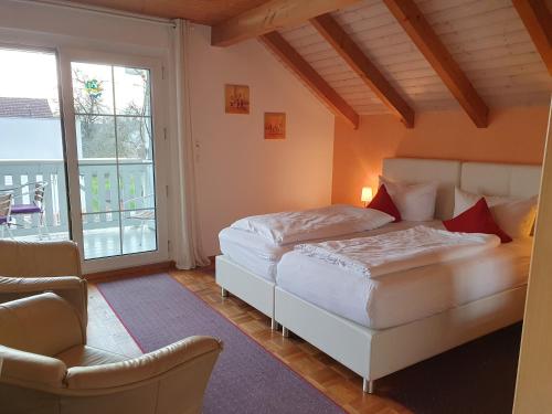  Armonia Altach, 2BR Familienapartment mit großem Balkon und Bergblick in Altach
