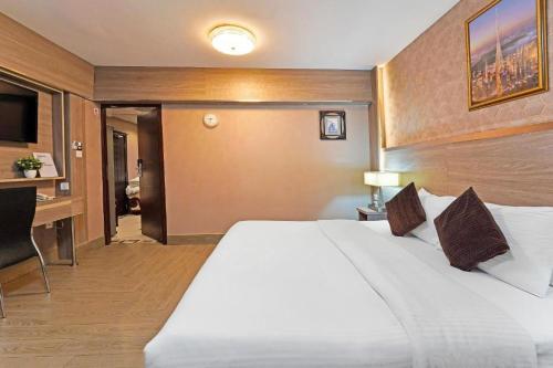 Trans World Hotel – Dubai