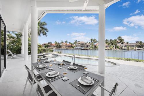 951 Ruby Court - image 2