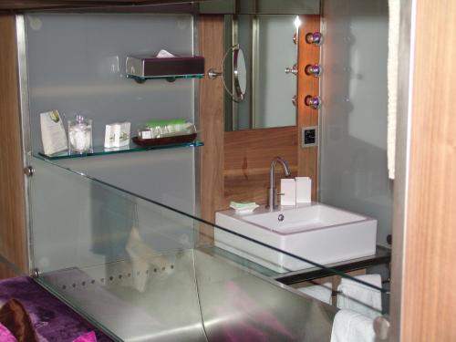 Backstage Boutique SPA Hotel - image 4