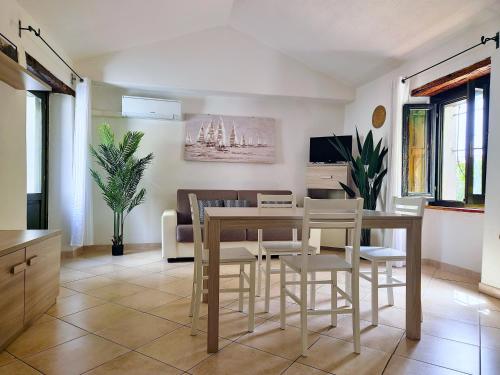 Dommos Arcada - Appartamenti nel cuore del centro storico di Orosei