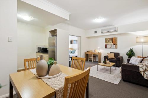Prized Perth Retreat 1BDR - Tap to explore photos