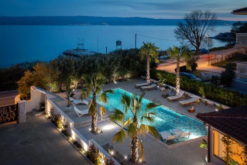 New Luxury Beach Villa – khách sạn tại Duce