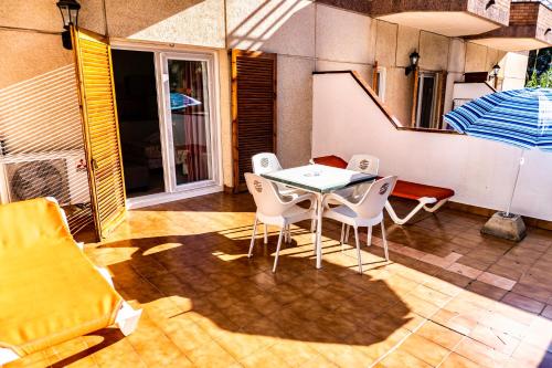 Apartment with Terrace image 10