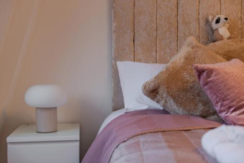 City Chic 3 Bedroom 2 Bathroom Luxury Living 7HS - image 13