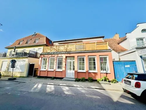 Haus seaZEIT, Meersicht in Warnemünde, Deutschland