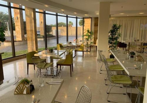 Restoran, Eurobuilding Hotel & Suites Coro in Coro