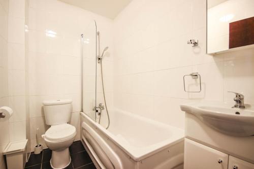 City Centre Apartments Camden - image 11