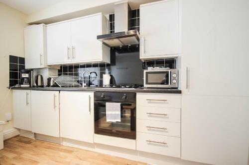 City Centre Apartments Camden - image 4