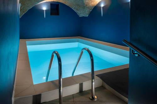 Great Swimming pool