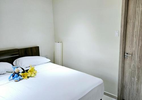 Apartment image 3