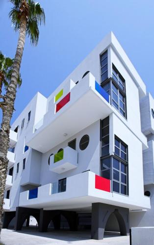 2 bedrooms, 2 beds