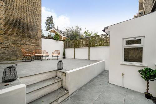 Hububb Luxury Little Venice - image 13