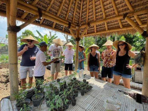 Anggrek Putih Homestay & Cooking Class