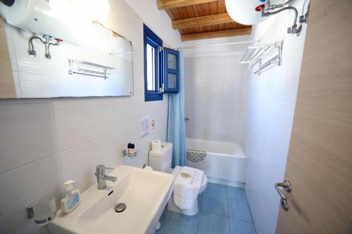 Mykonos Pro-care Suites