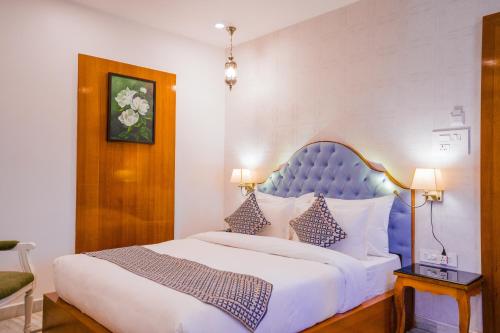 1 queen bed