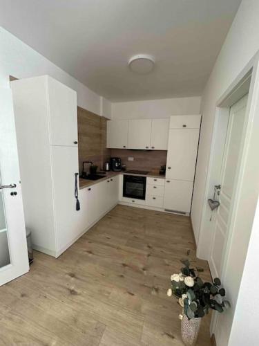 Essential Living in 奥雷奇奥瓦博顿