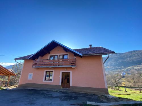 外部景觀, Apartman Kremen in 古特里維