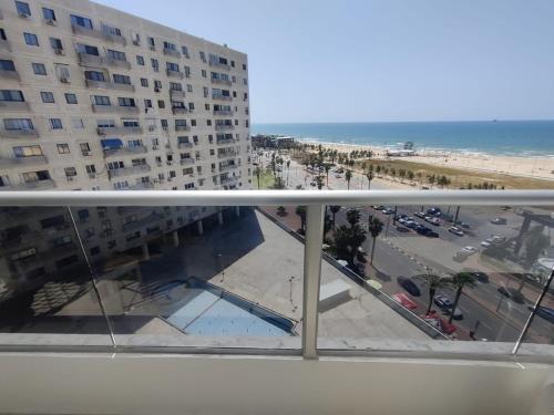 סוויטת פאר מול הים, Ashdod