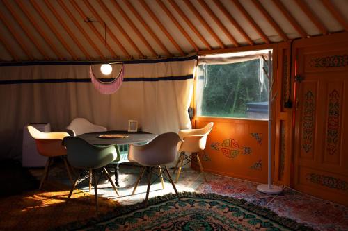 Facilities, L ost in Sensations - Hebergements insolites et suites de luxe spa sauna piscine foret in Cavignac