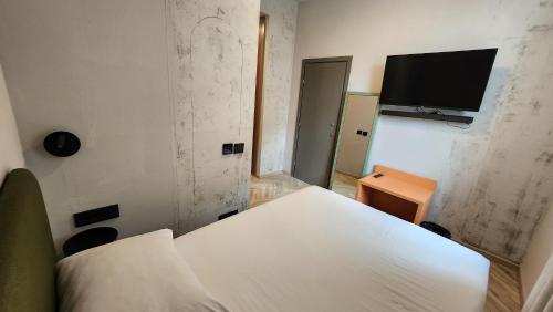 Hotel Amfiteatar - image 6