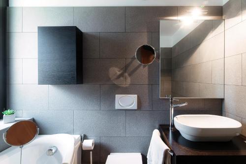 Three-Bedroom Apartment image 10