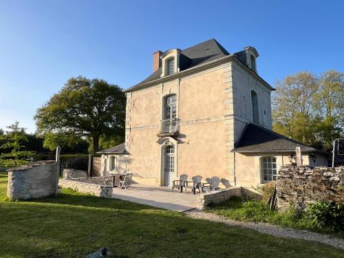 Demeure La Lande Fleurie - Location saisonnière - Feneu