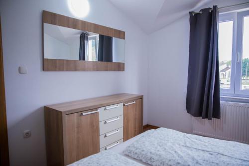 Three-Bedroom Deluxe Apartment