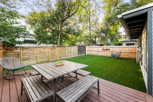 Home in Zilker - Private Large Backyard
