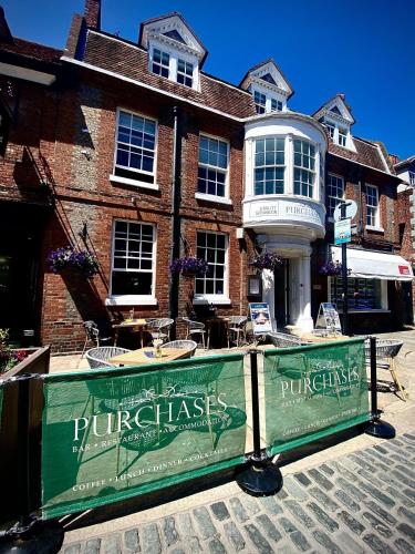 Purchases Restaurant & Accommodation - image 6